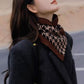 Un beau cadeau pour elle! Foulard triangle délicat