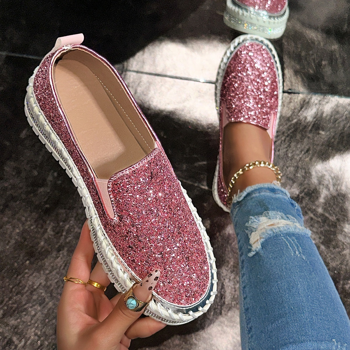 💎 60% DE RÉDUCTION ! 💎 Chaussures Slip-On Femme – Paillettes Brillantes, Semelle Antidérapante & Confort Respirant pour Tous les Jours 🌸👟