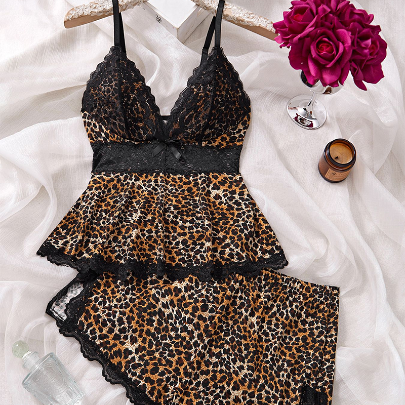 📢🌸👚Offre spéciale d'une durée limitée 62% de réduction💕 Ensemble de vêtements de nuit caraco et short à col en V avec bordure en dentelle