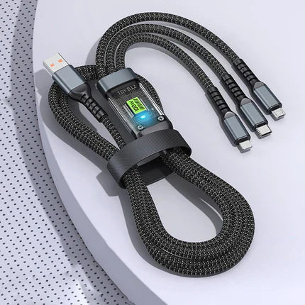 Support de téléphone pour voiture avec ventouse puissante – Rotation à 360°, angles de vision réglables, support antidérapant pour tous les téléphones.