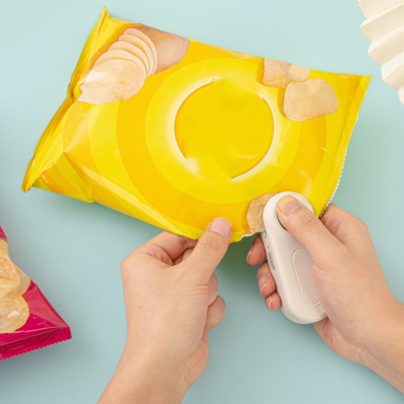 🌟Fermeture magnétique sans fil pour mini-sac
