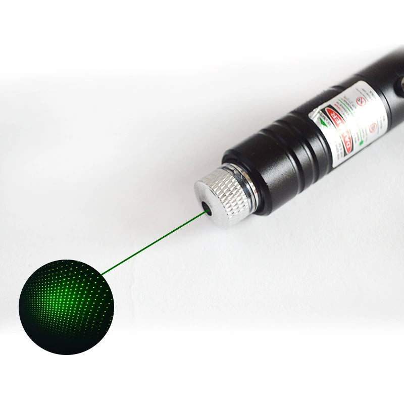 🔦 Black Friday : 50 % de réduction ! Lampe torche laser haute puissance rechargeable par USB – Ultra-lumineuse, précision laser & résistance aux intempéries 🌌✨